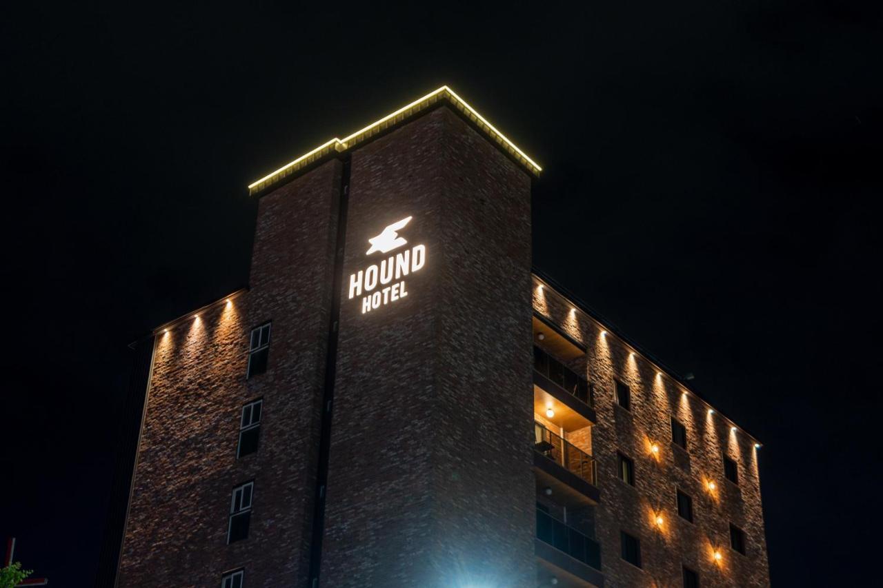 Jecheon Hound Hotel Chech'ŏn Exteriör bild
